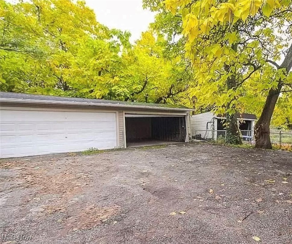 3425 E 119th Cleveland OH 44120