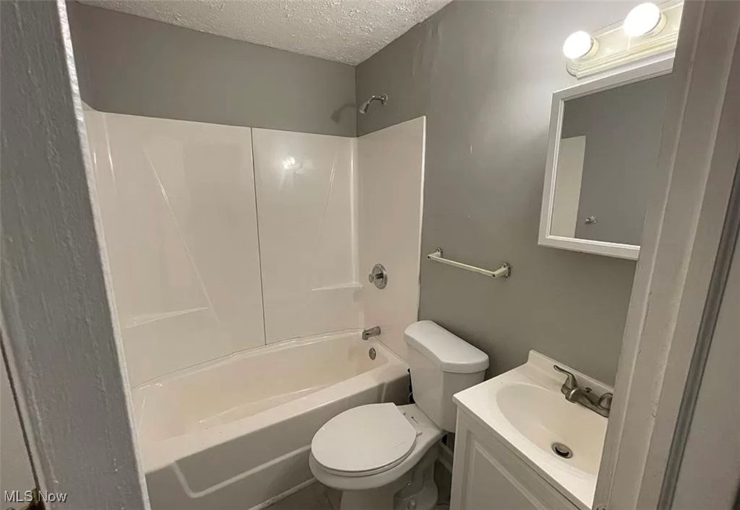 3425 E 119th Cleveland OH 44120