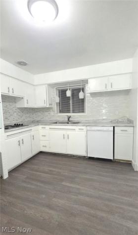 1757 Liberty Drive Akron OH 44313