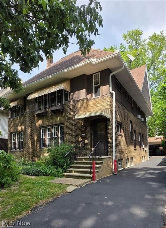 2123 Stillman Road Cleveland Heights OH 44118