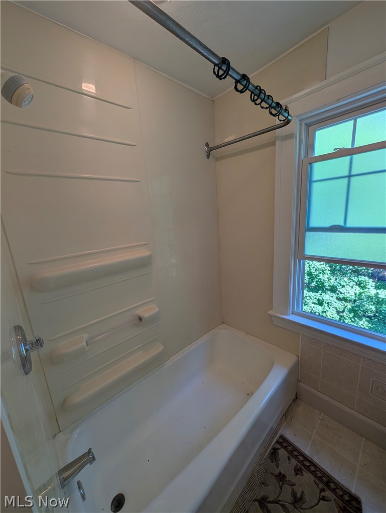 2123 Stillman Road Cleveland Heights OH 44118