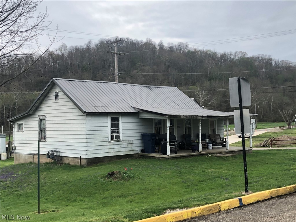 1575 Main Street Stockport OH 43787