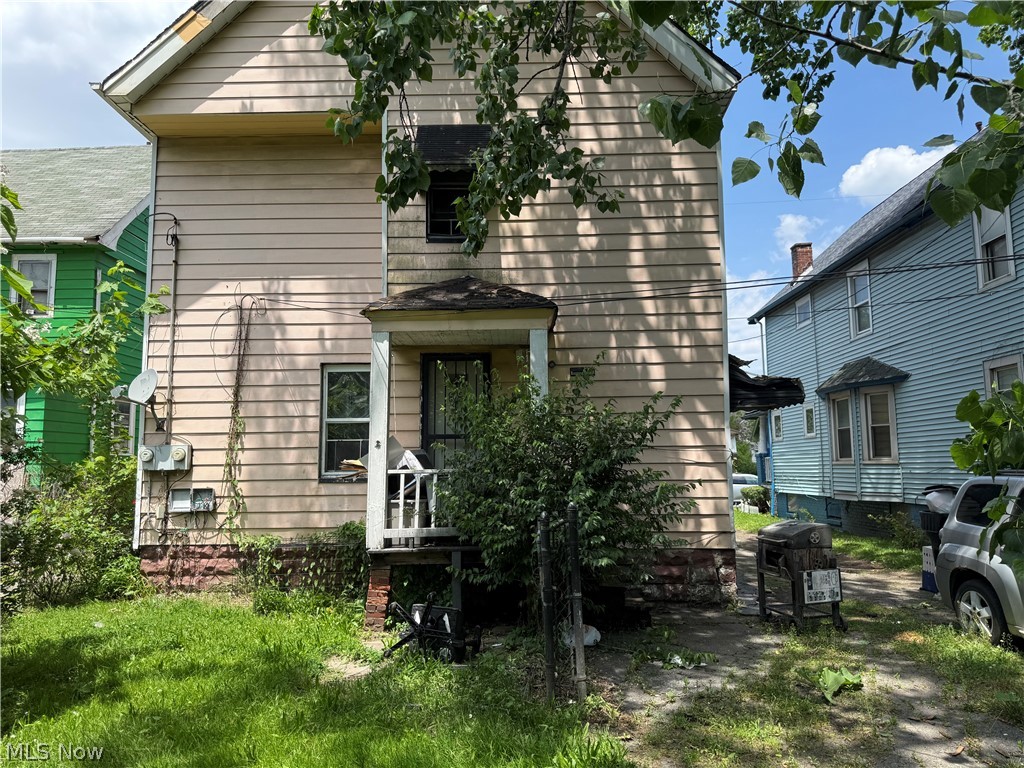 9418 Dickens Avenue Cleveland OH 44104