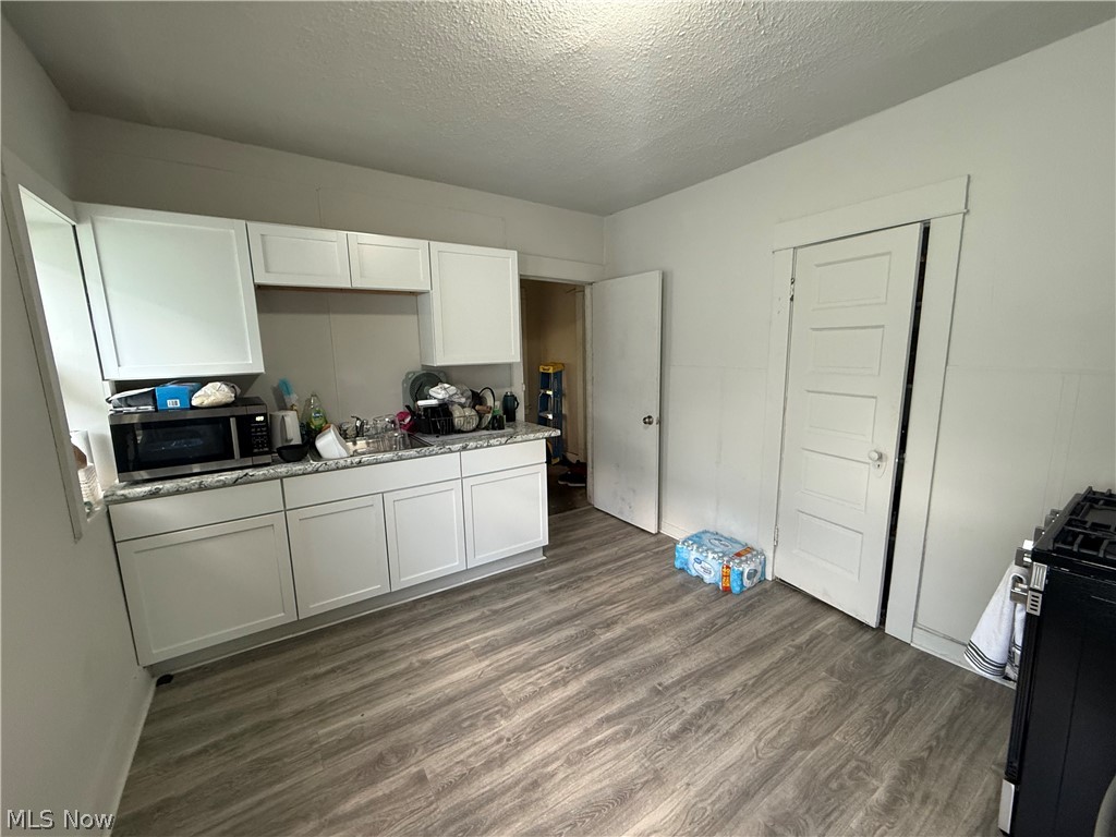 9418 Dickens Avenue Cleveland OH 44104