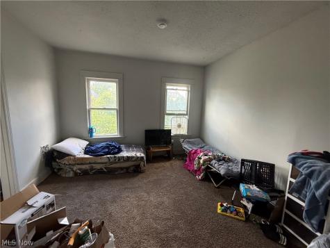 9418 Dickens Avenue Cleveland OH 44104