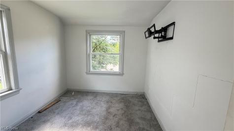 14901 Milverton Road Cleveland OH 44120