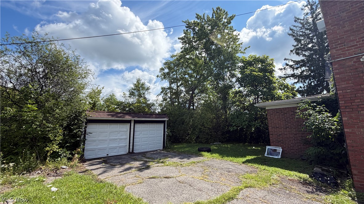 14901 Milverton Road Cleveland OH 44120
