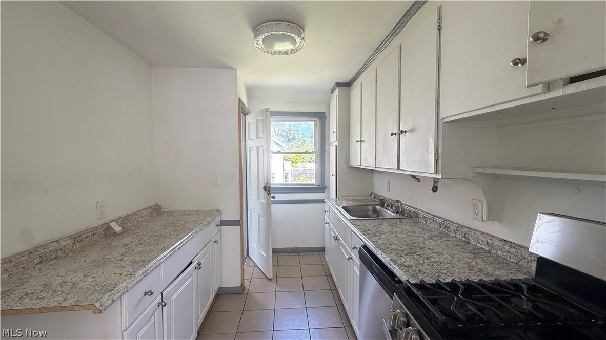 14901 Milverton Road Cleveland OH 44120