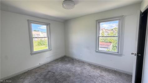 14901 Milverton Road Cleveland OH 44120