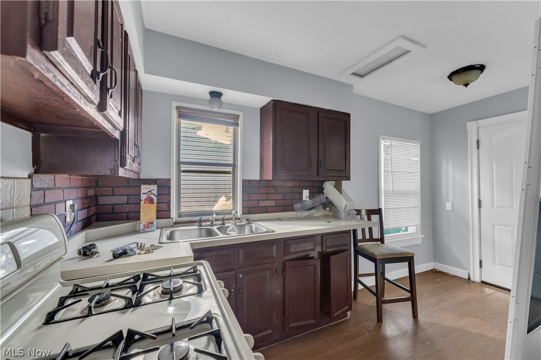 4285 W 30th Street Cleveland OH 44109