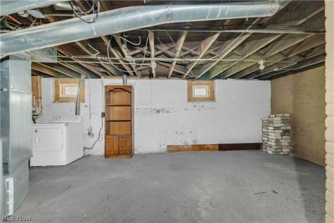 4285 W 30th Street Cleveland OH 44109