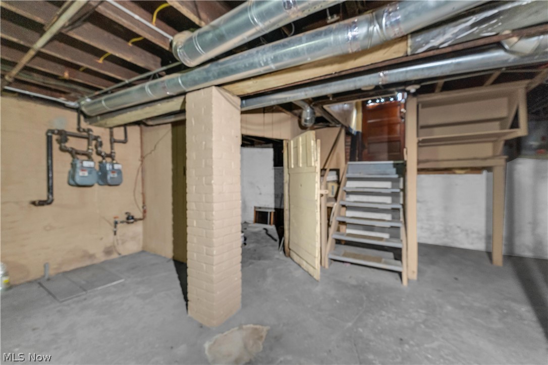 4285 W 30th Street Cleveland OH 44109