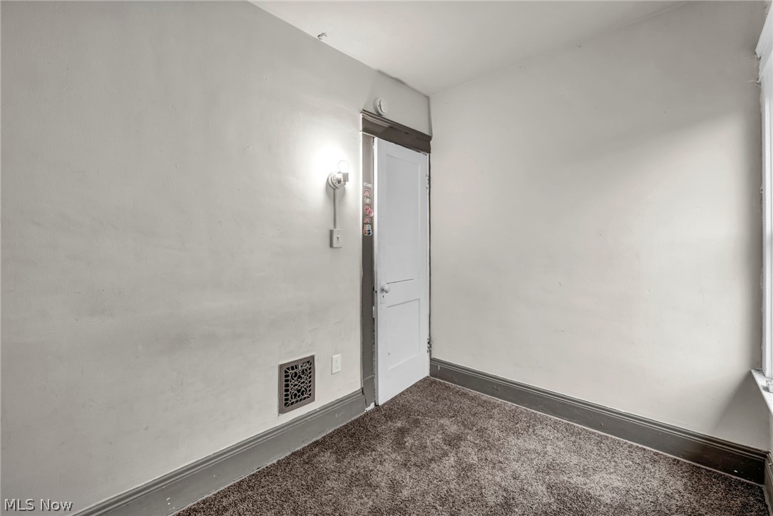 10116 North Boulevard Cleveland OH 44108