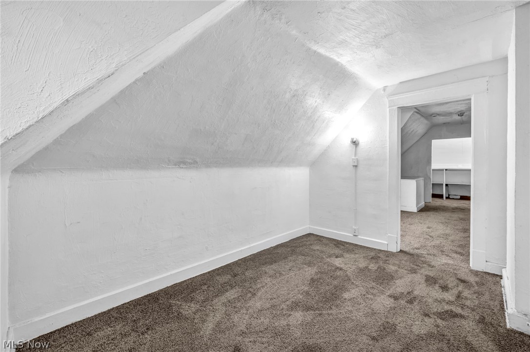 10116 North Boulevard Cleveland OH 44108