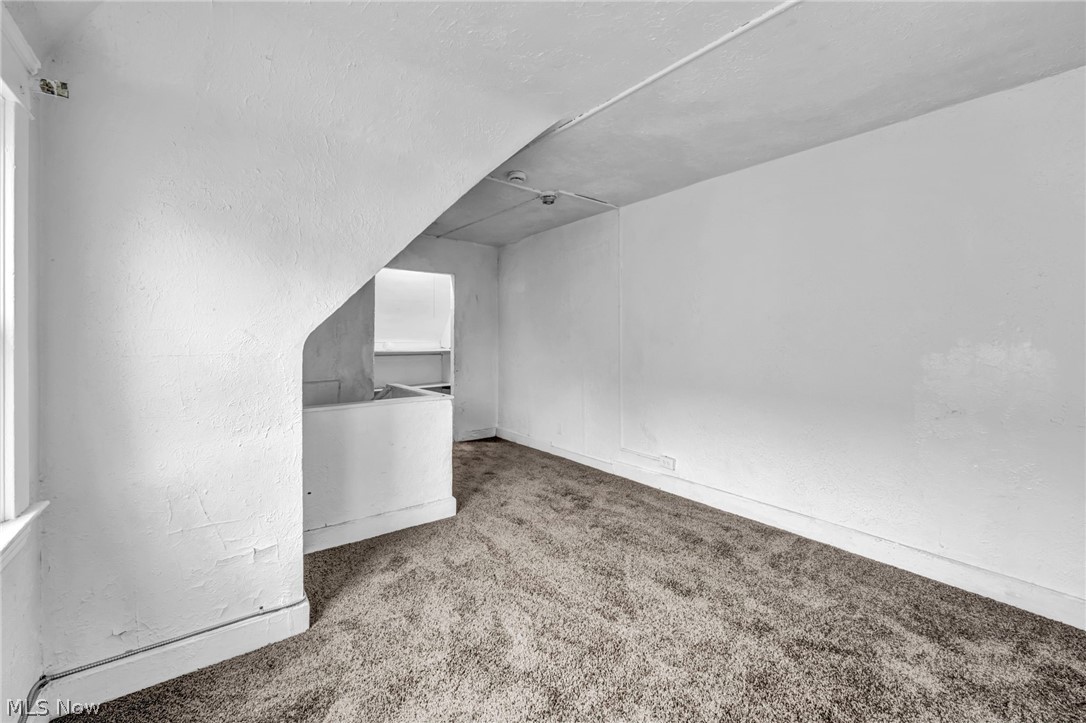 10116 North Boulevard Cleveland OH 44108