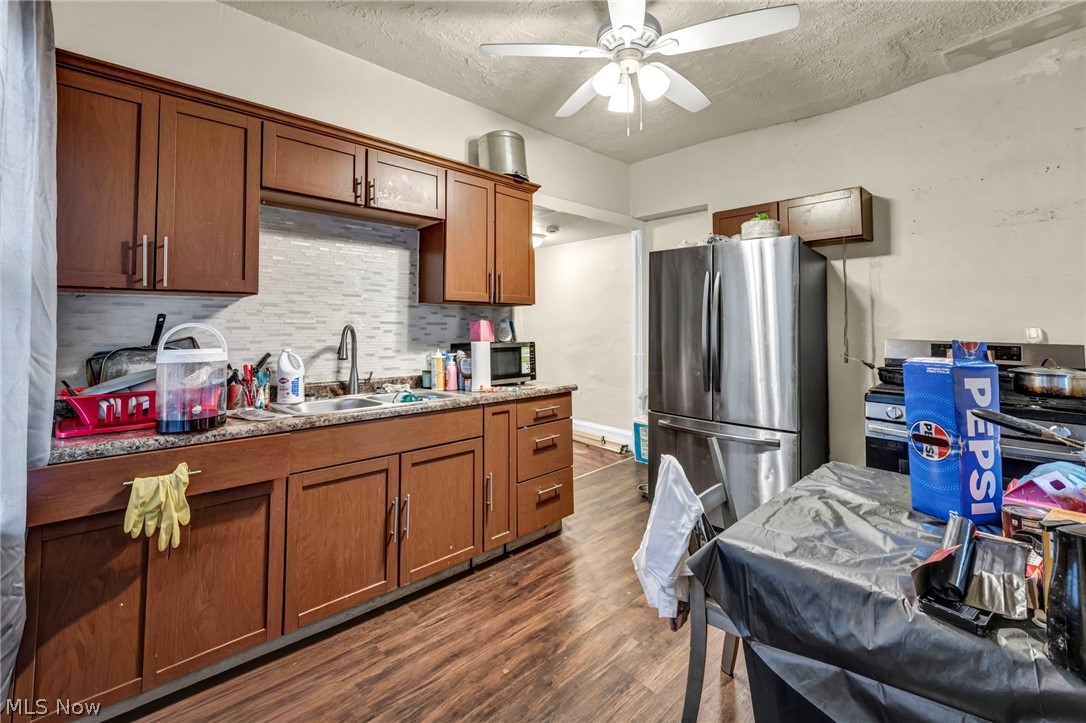 10116 North Boulevard Cleveland OH 44108