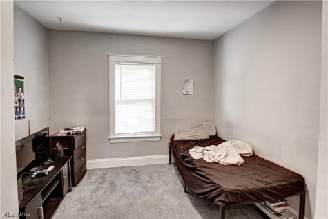 2773 E 117th Street Cleveland OH 44120