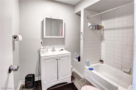 2773 E 117th Street Cleveland OH 44120