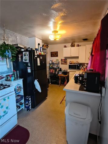 Nicholas Avenue Akron OH 44305