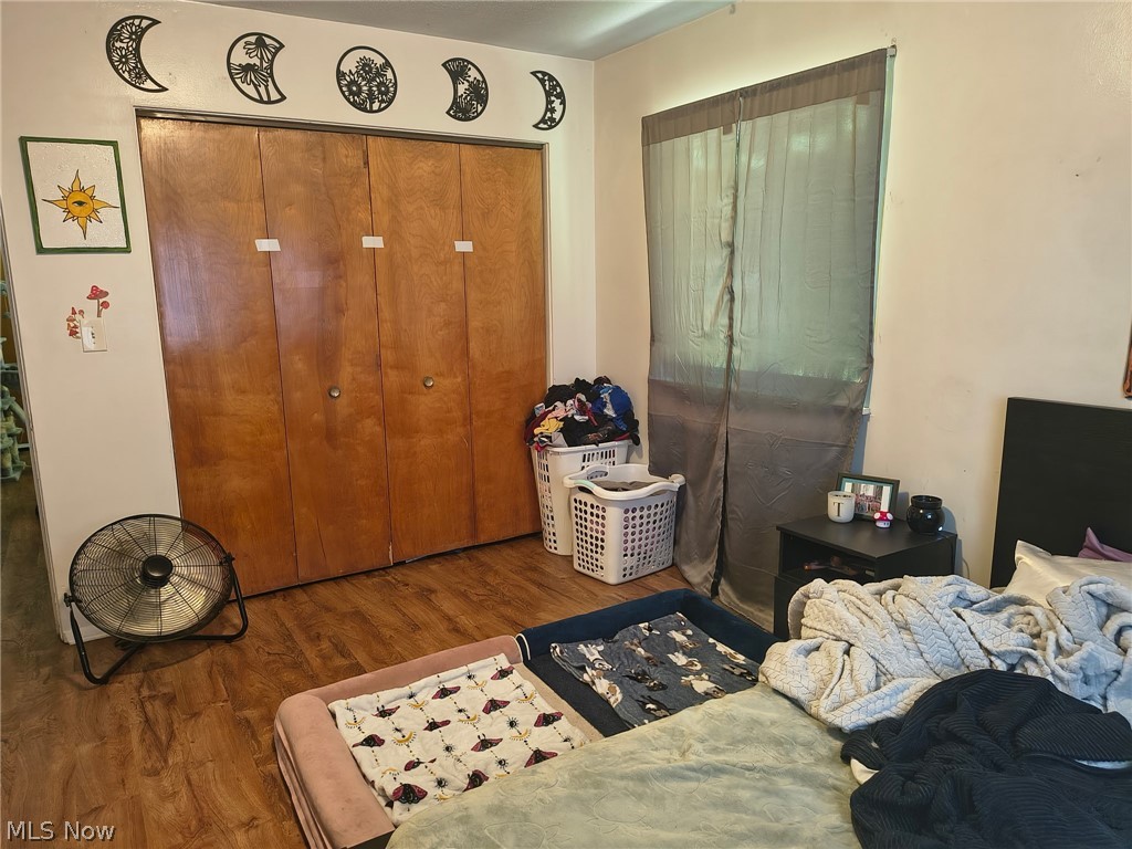 2347-2349 Nicholas Avenue Akron OH 44305