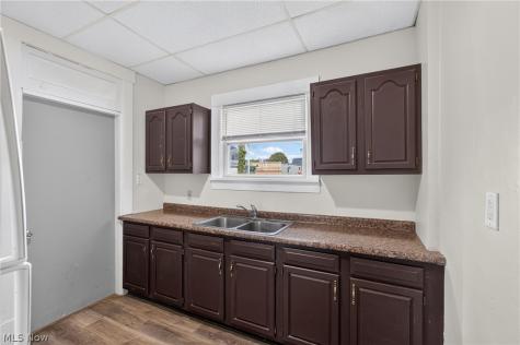813-815 18th Street NW Canton OH 44703