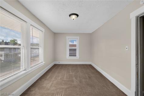 813-815 18th Street NW Canton OH 44703