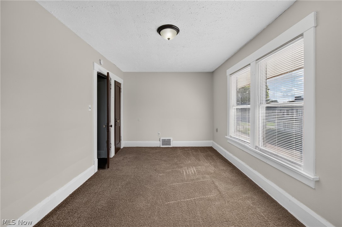 813-815 18th Street NW Canton OH 44703