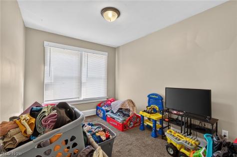 813-815 18th Street NW Canton OH 44703