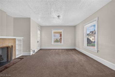 813-815 18th Street NW Canton OH 44703