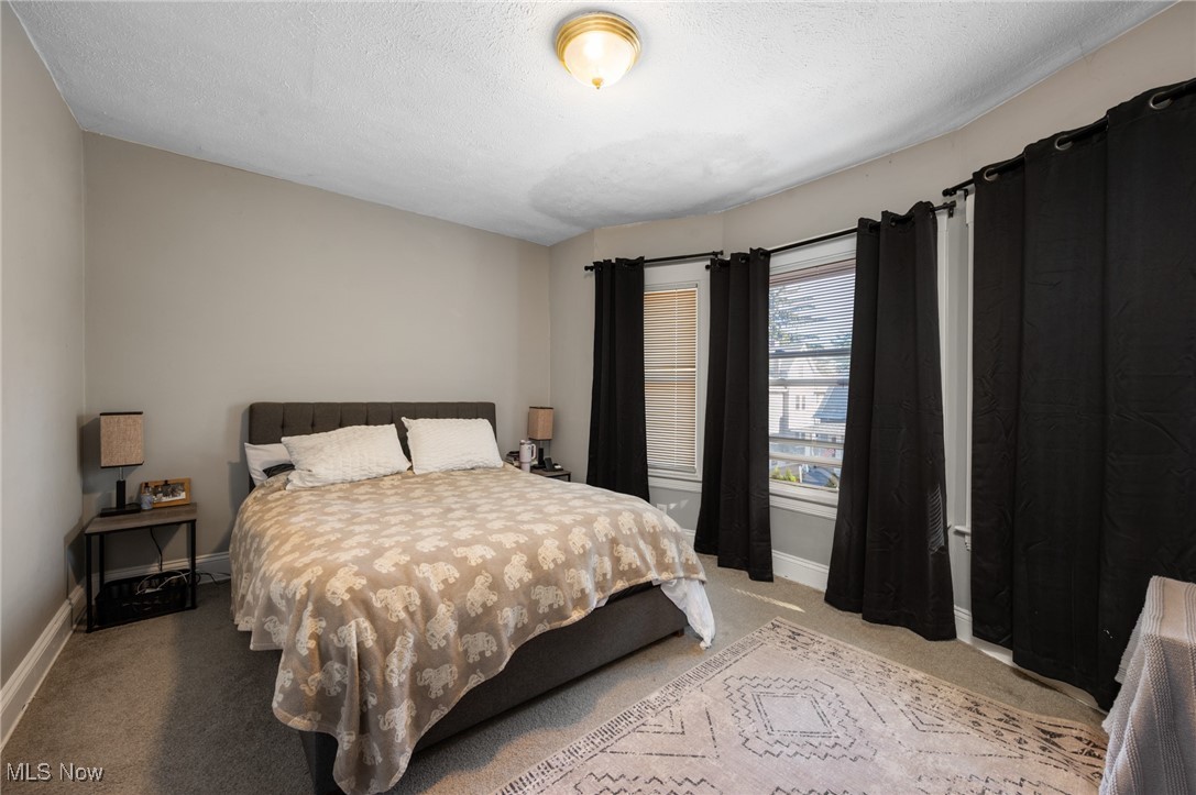 1346 Thoreau Road Lakewood OH 44107