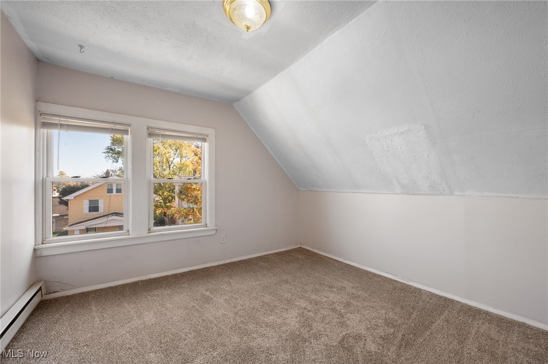 1346 Thoreau Road Lakewood OH 44107
