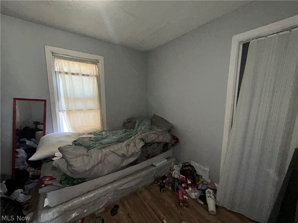 12935 Mcgowan Avenue Cleveland OH 44135