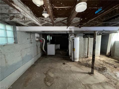 12935 Mcgowan Avenue Cleveland OH 44135