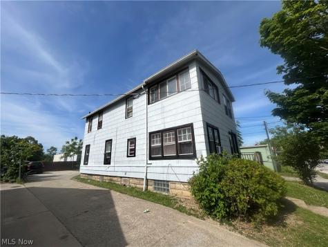 12935 Mcgowan Avenue Cleveland OH 44135