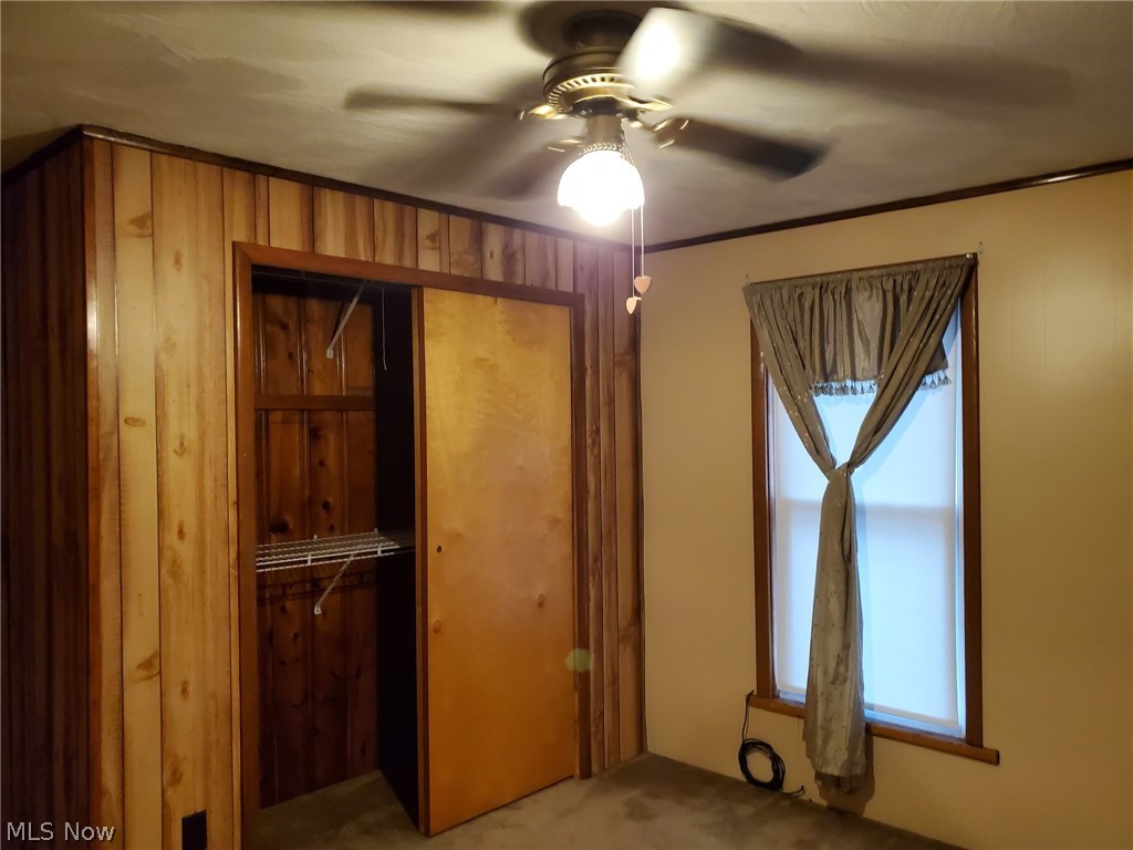 322 10th Street Wellsville OH 43968