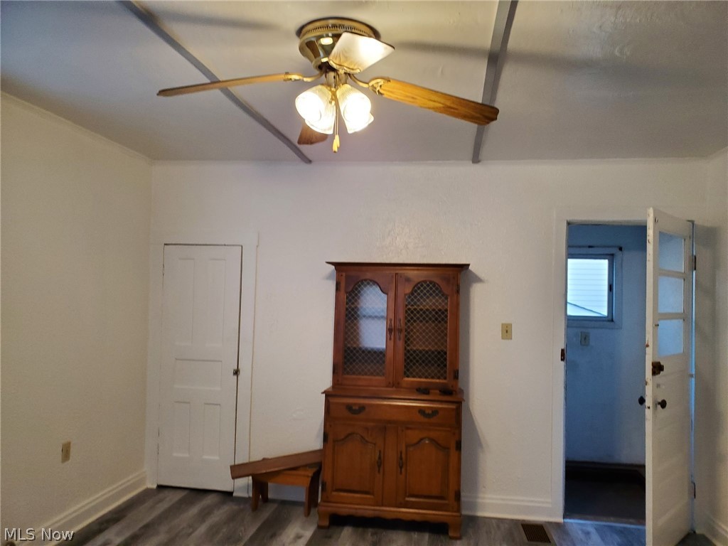 322 10th Street Wellsville OH 43968