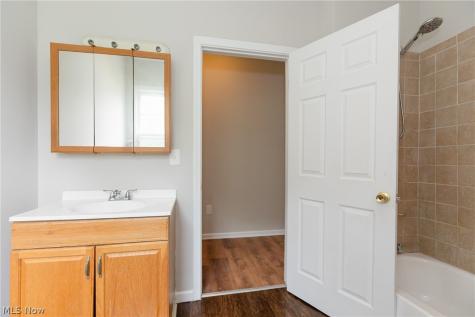 6716 Fullerton Avenue Cleveland OH 44105