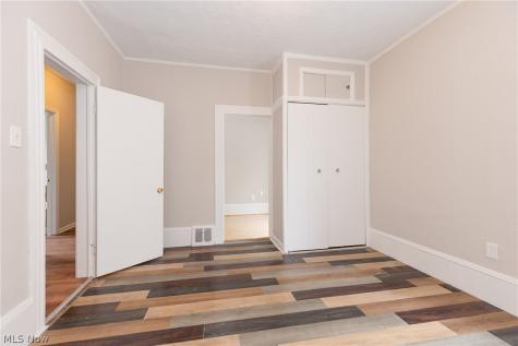 6716 Fullerton Avenue Cleveland OH 44105