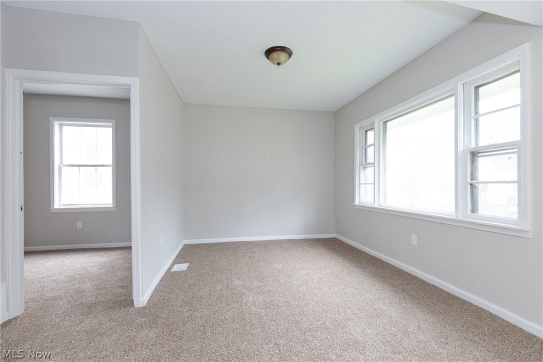 6716 Fullerton Avenue Cleveland OH 44105