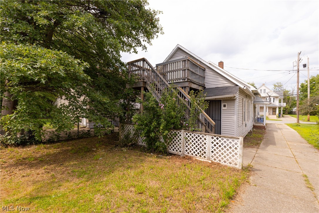 6716 Fullerton Avenue Cleveland OH 44105