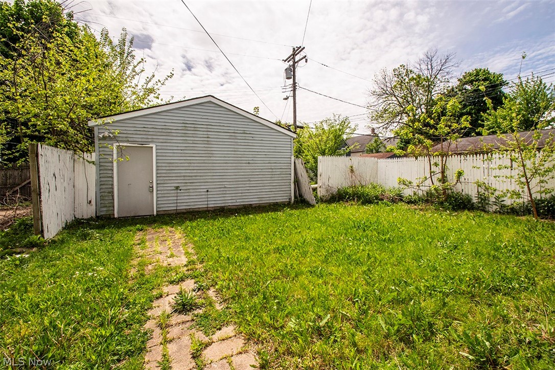 4211 Trowbridge Avenue Cleveland OH 44109