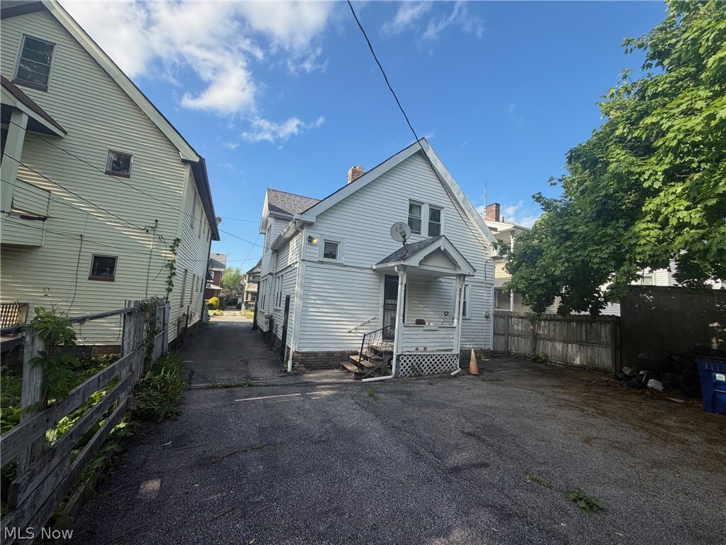11116 Lardet Avenue Cleveland OH 44104