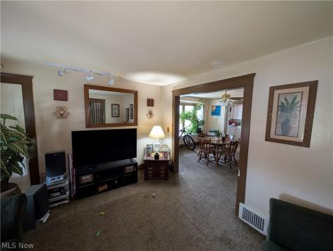 3558 Bosworth Road Cleveland OH 44111