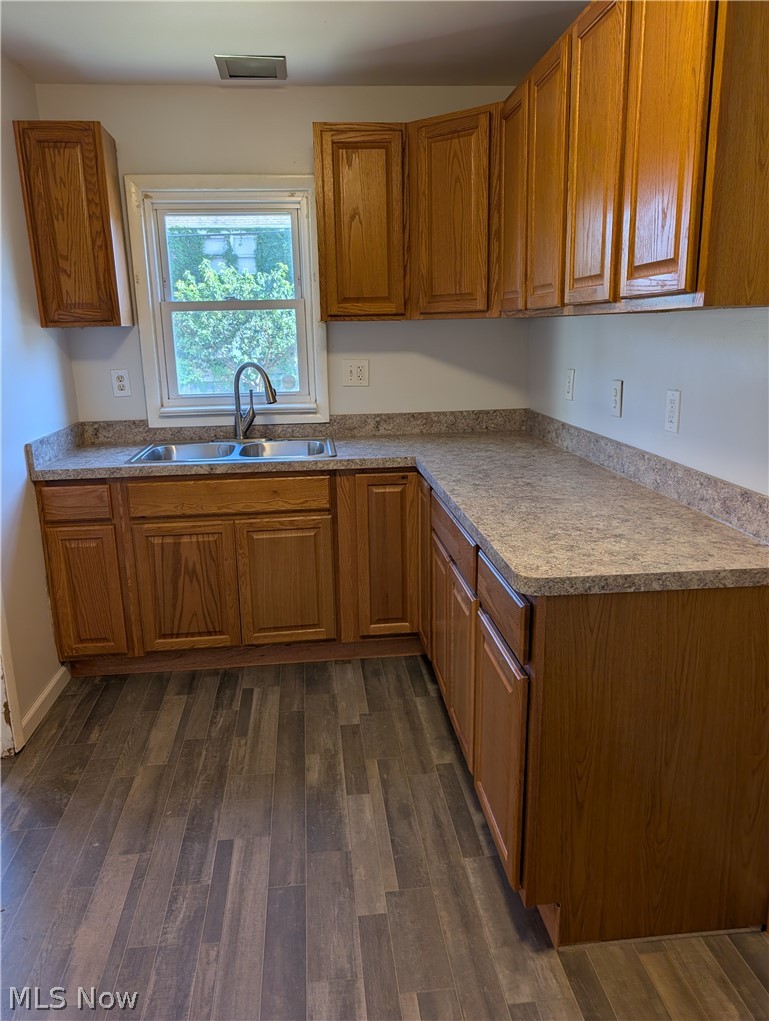 3558 Bosworth Road Cleveland OH 44111