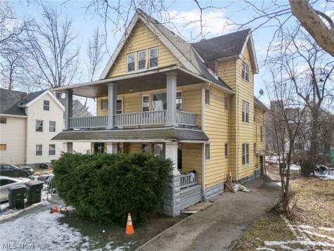 9106 Yale Avenue Cleveland OH 44108