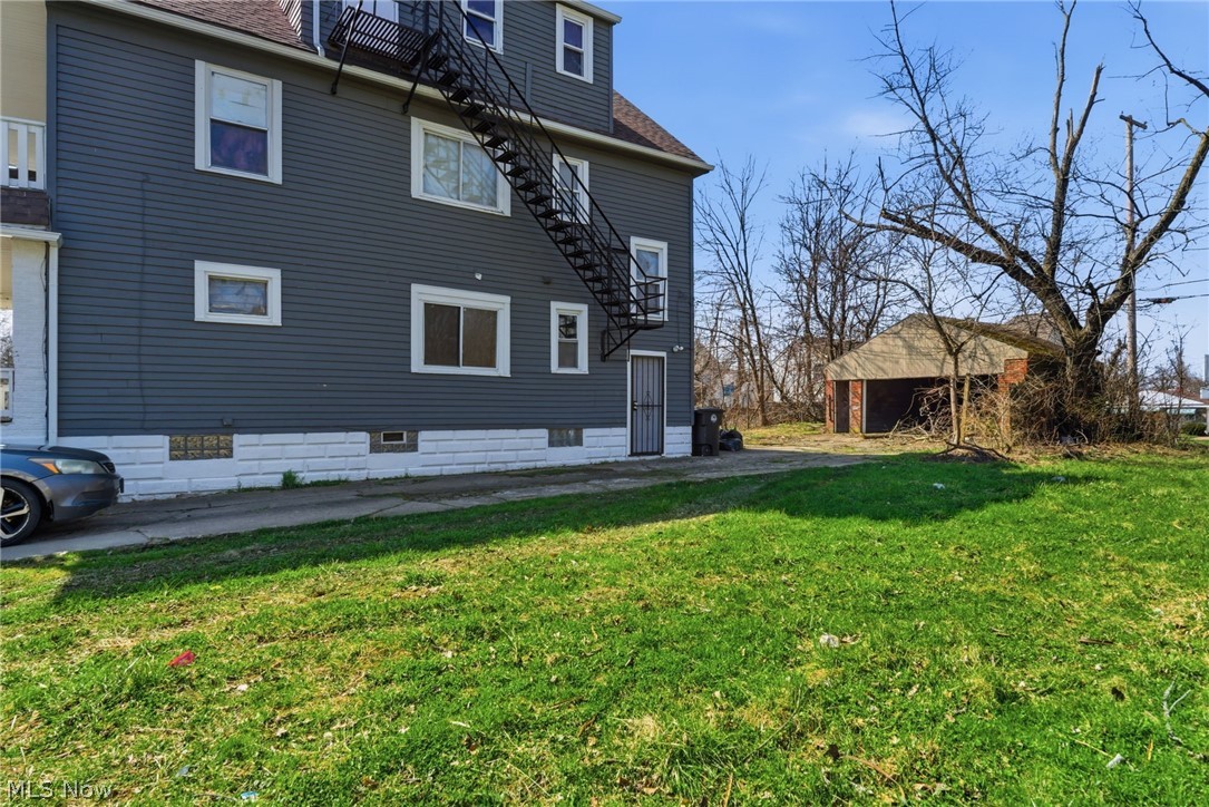 3672 E 144th Street Cleveland OH 44120