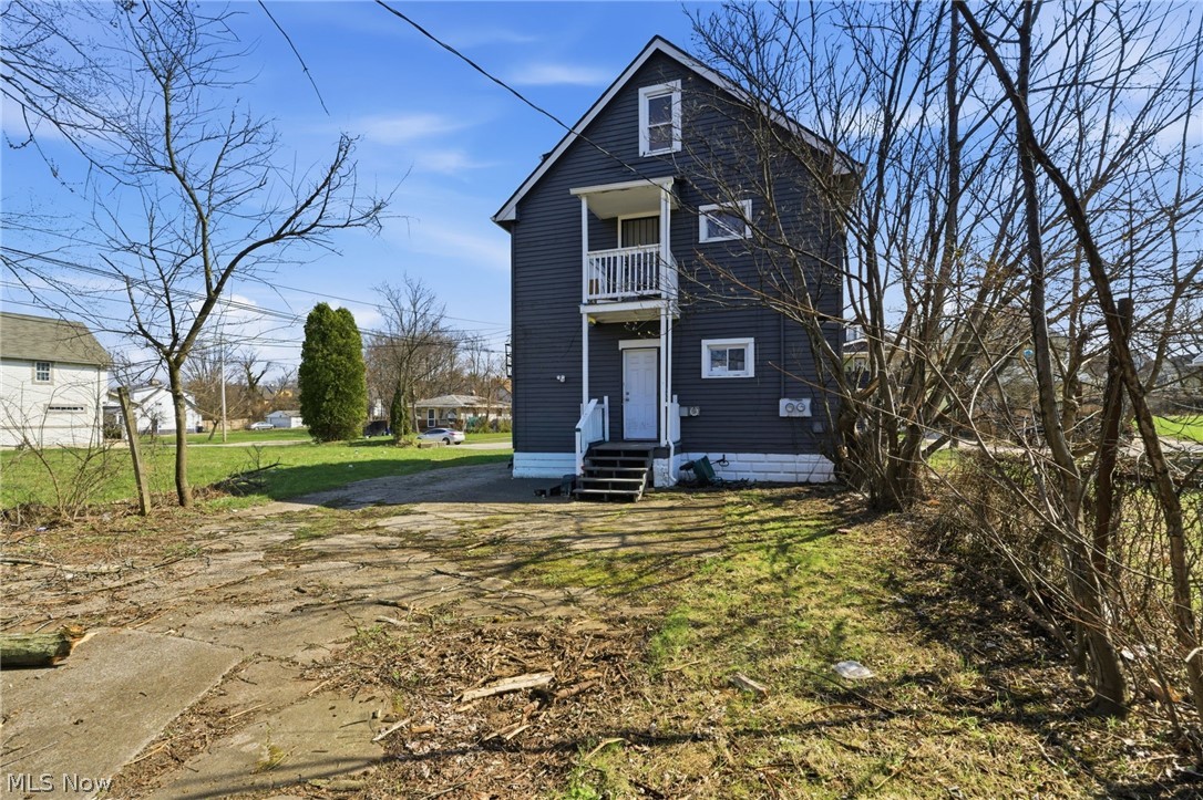 3672 E 144th Street Cleveland OH 44120