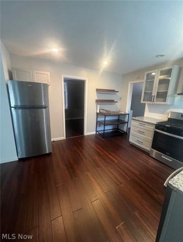 1871 W 48th Street Cleveland OH 44102
