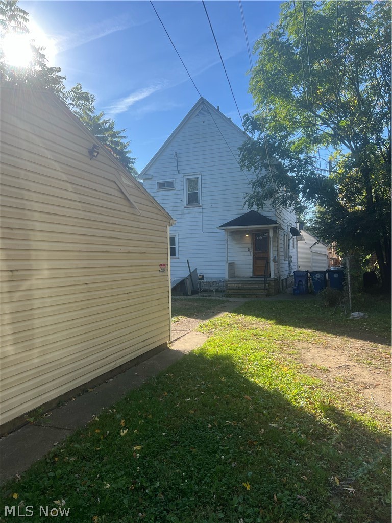 7204 Clark Avenue Cleveland OH 44102