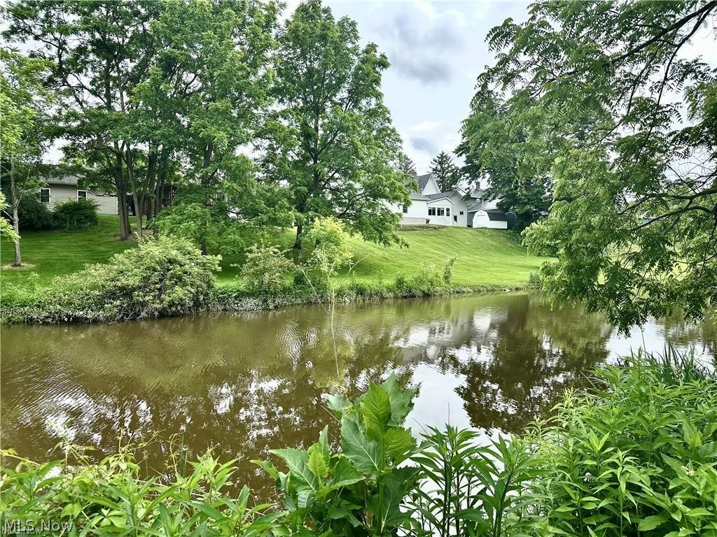 8026 Elm Street Garrettsville OH 44231